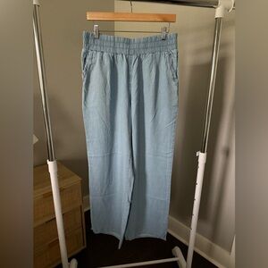 Calvin Klein Women's Light‎ Blue Wide Leg Pants Size M